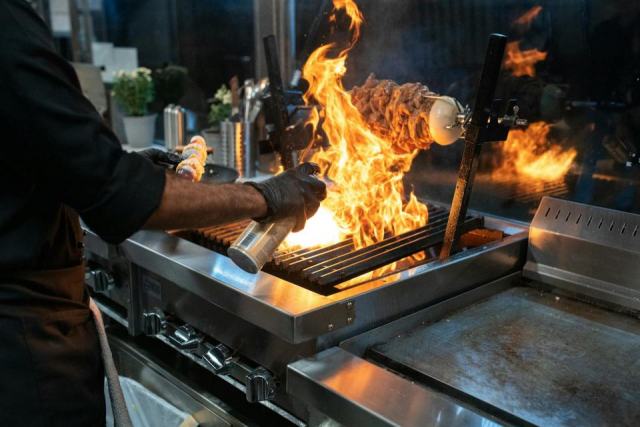 Sécurité en cuisine : conseils et recettes Cuisiner en toute sécurité : les règles et équipements à connaître